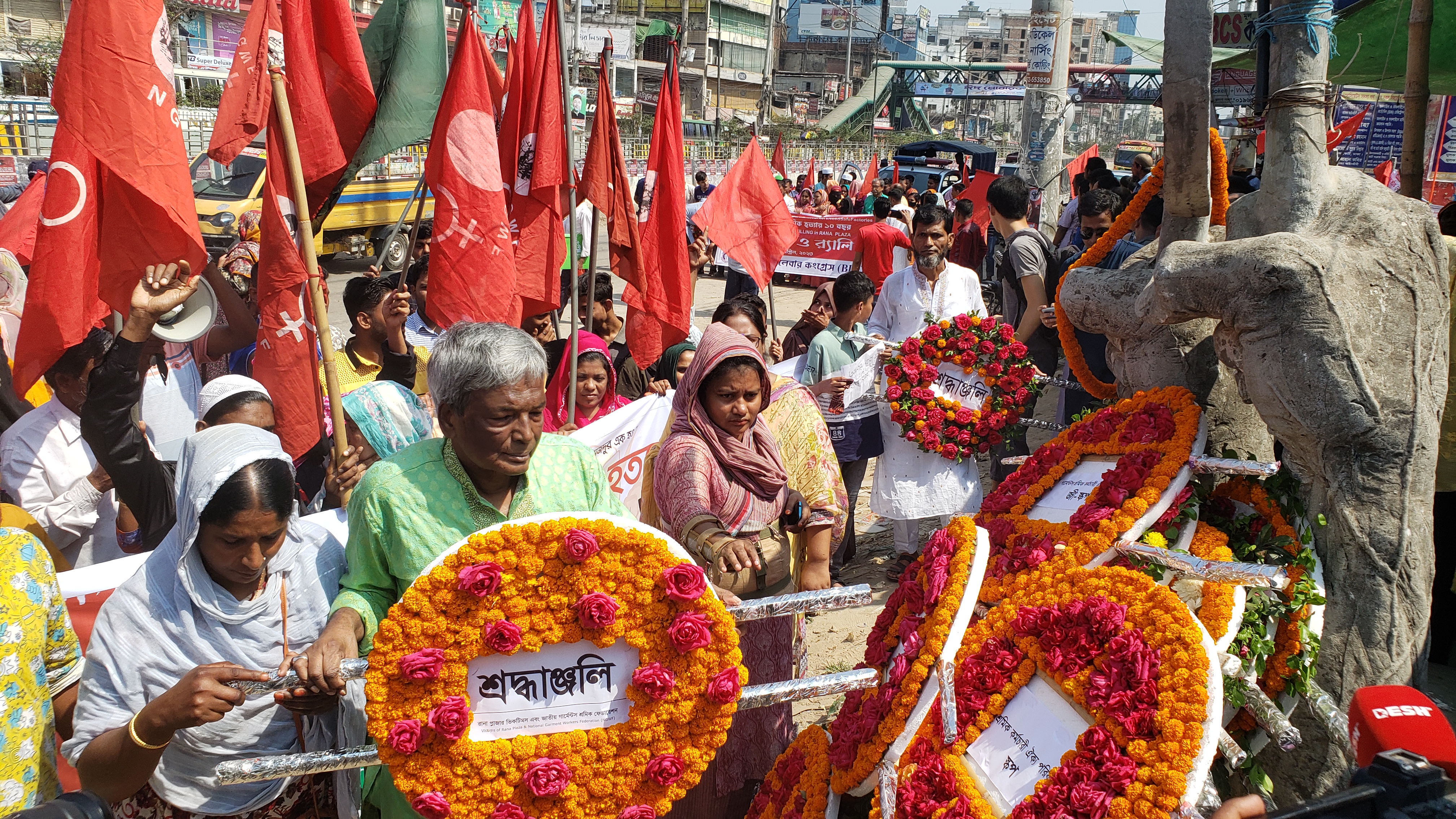 Wreath laying at the Rana Plaza site on the ten year anniversary - NGWF